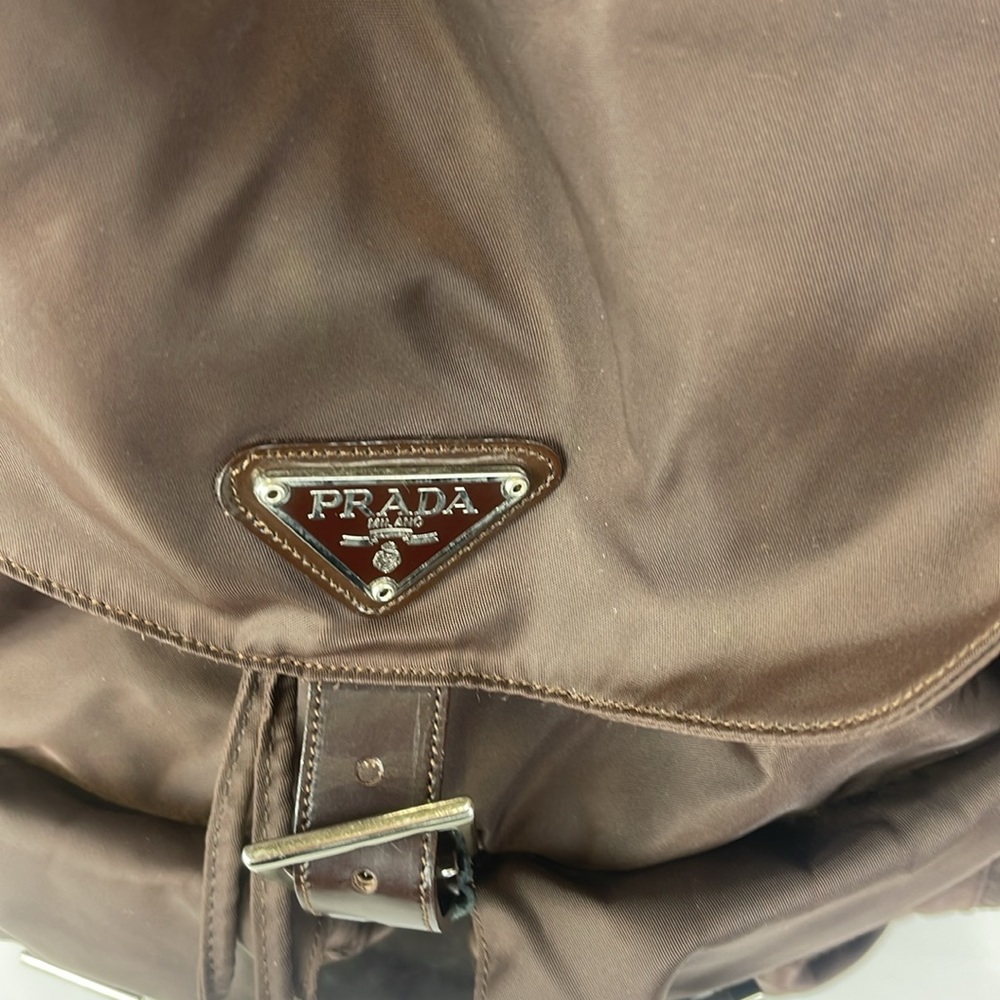 Prada backpack - Picture 5 of 15